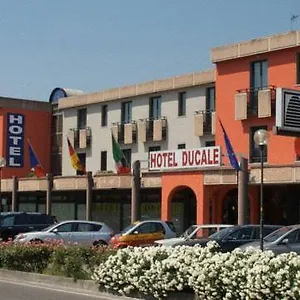 https://ducale-porto-mantovano.it-lombardy.com