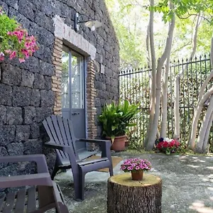 Pietra Dell'etna Ragalna